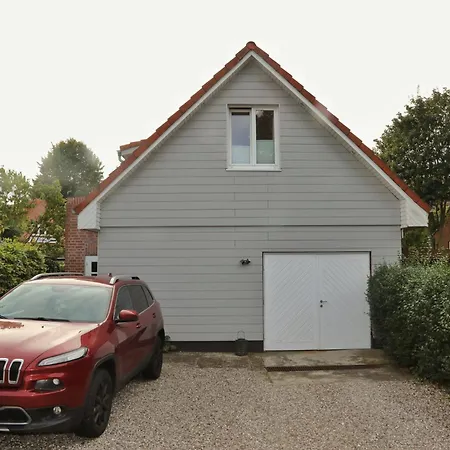 Walther Sundweg 14 *